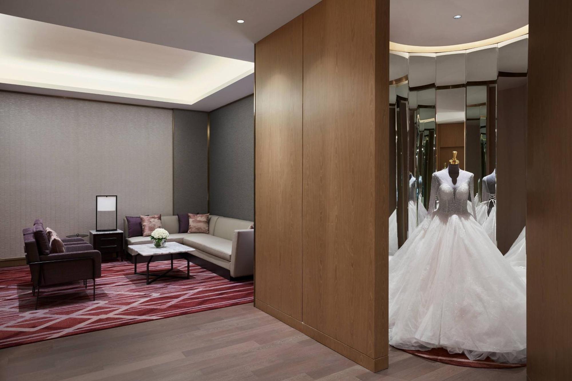 Xuzhou Marriott Hotel Lakeview Exterior photo